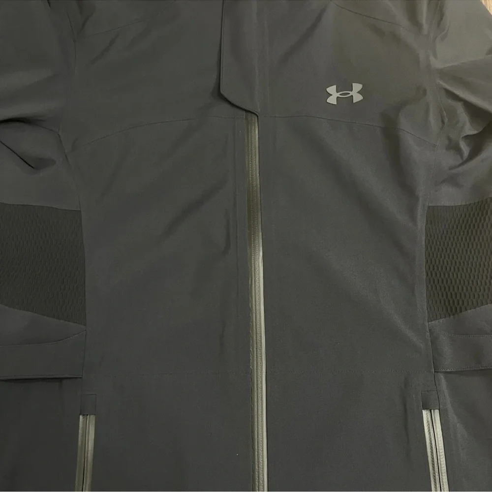 New GORE-TEX Under Armour Storm Golf‎ Rain Jacket